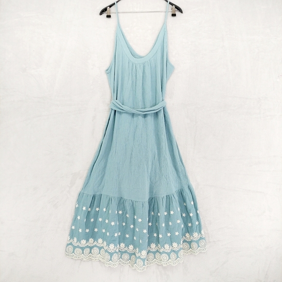 NEW SECRET MISSION Double Cotton Anita Embroidered Midi Dress Dusty Blue - Picture 4 of 9